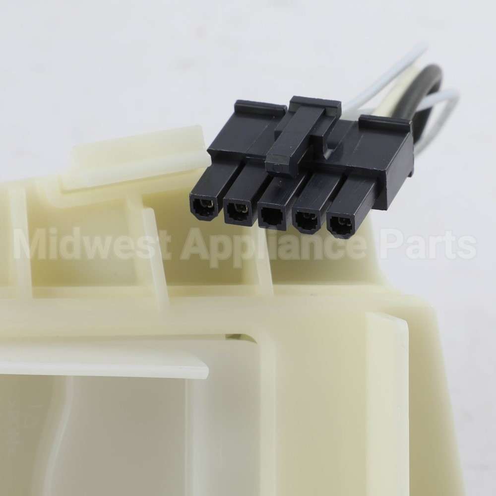 10013697 Bosch Flap