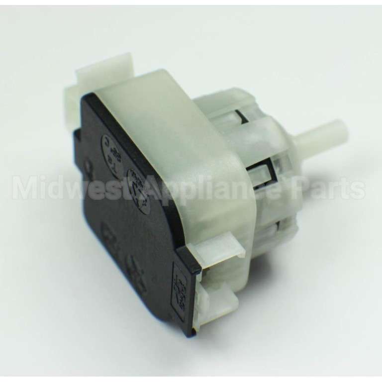134762000 Frigidaire Switch