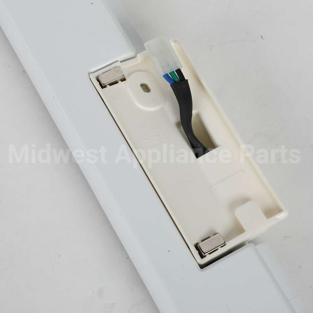 242036304 Frigidaire Flipper Mullion Ass