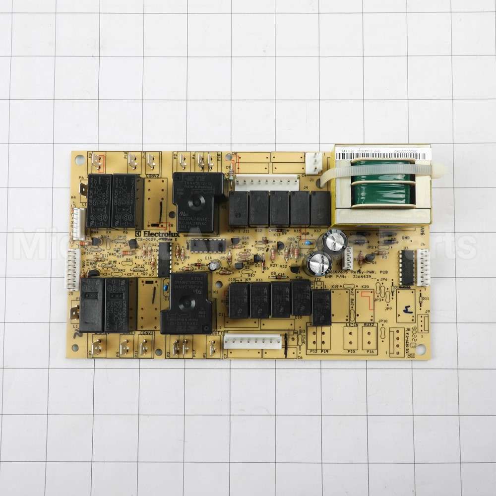 316443902 Frigidaire Board