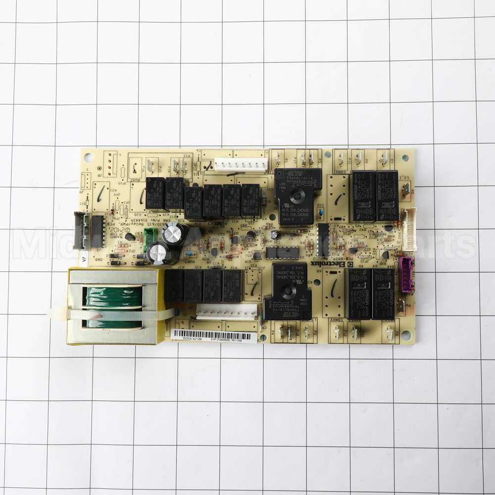 316443929 Frigidaire Board