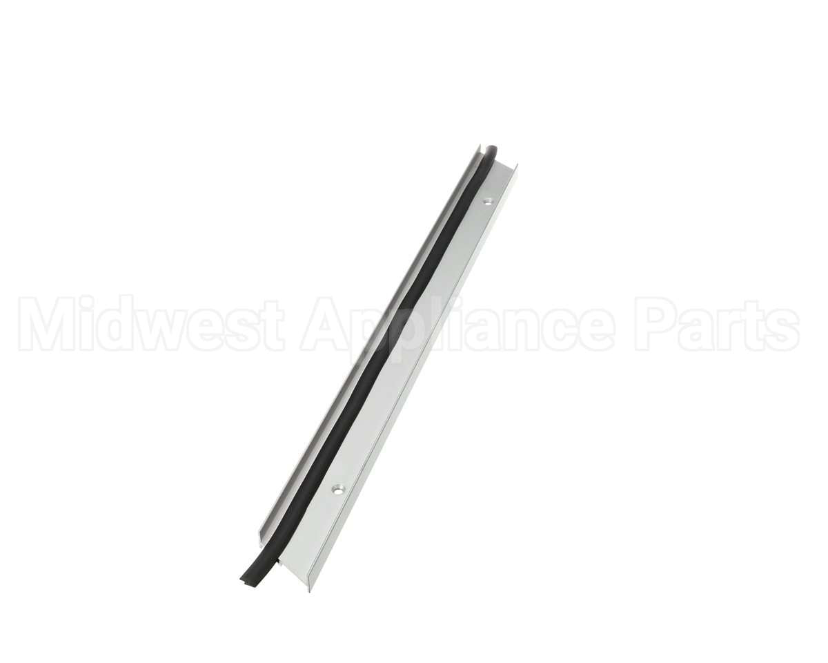 40204.0000 Giles Track Right Door Jam Ghm