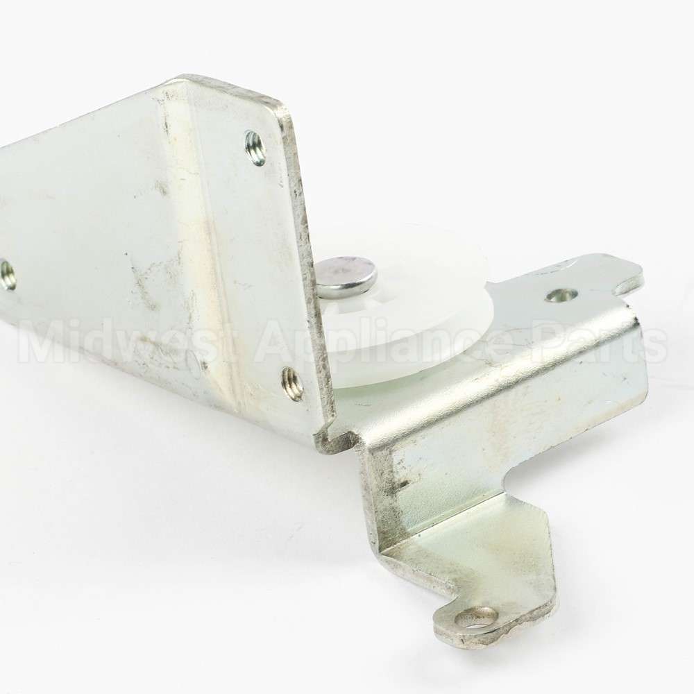 5304480639 Frigidaire Hinge