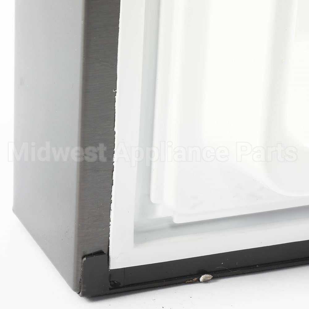 5304529596 Frigidaire Door Assembly