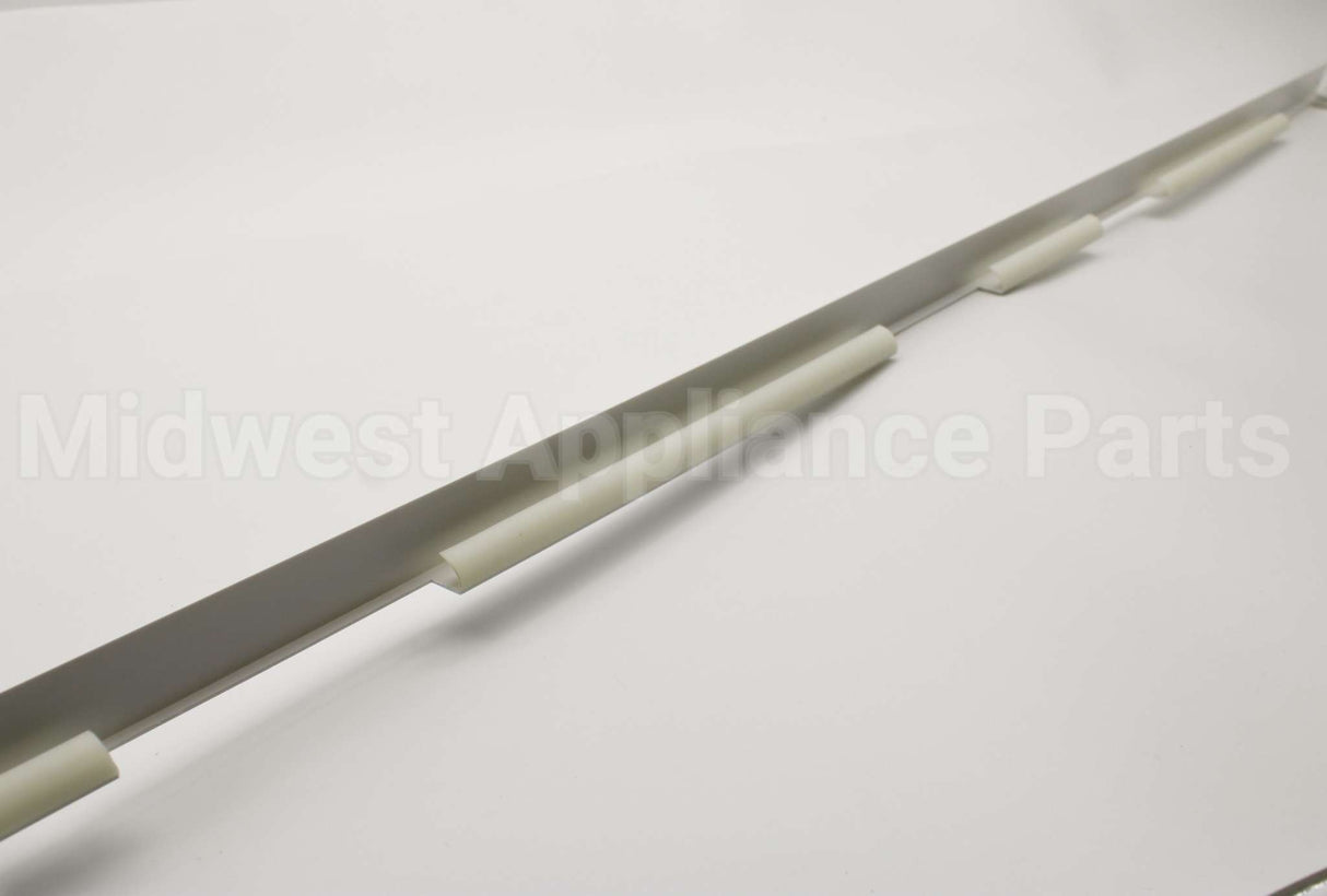 845735P Fisher Paykel Trim Side Door Pc