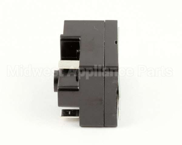 R239D.1 Robot Coupe Relay