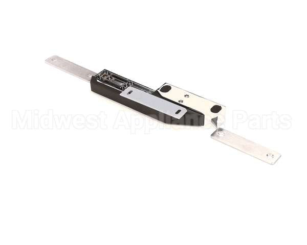 R27-1010X Component Hardware Latch,& Strike 3 3/4 Hole Cntr