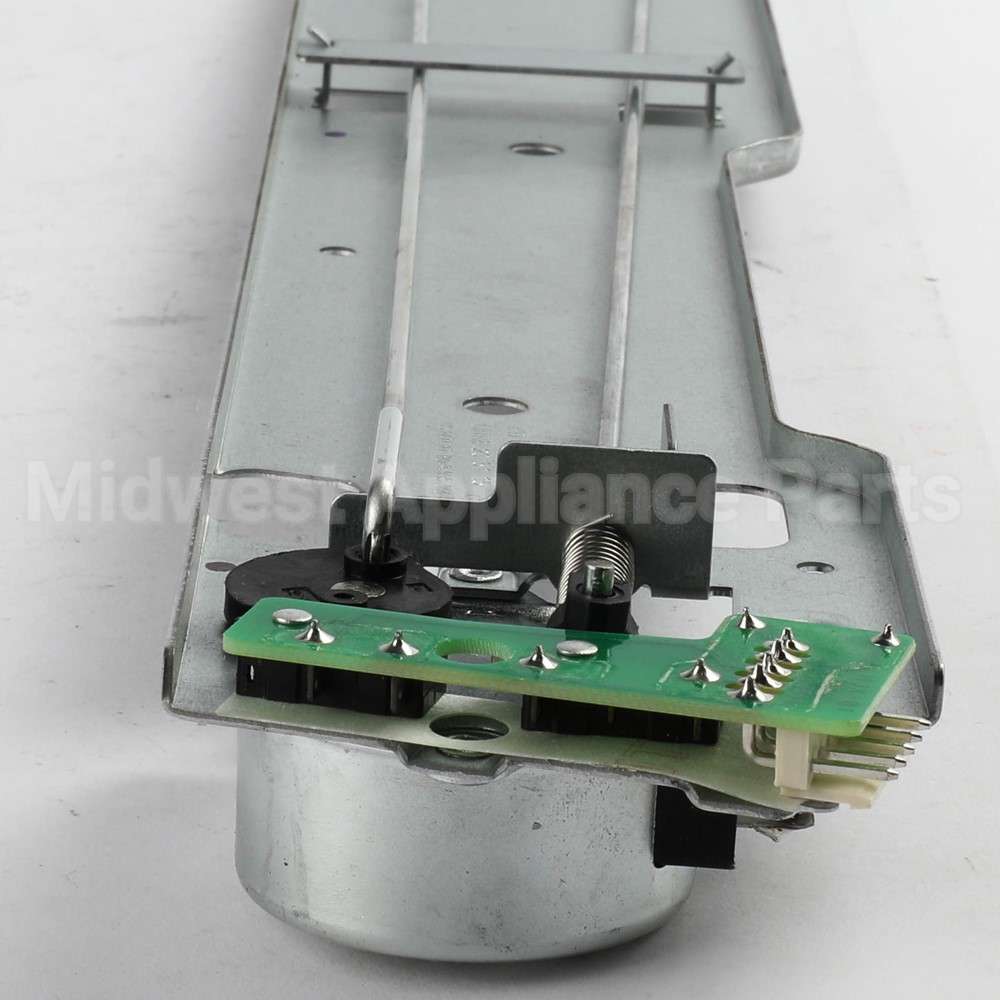 W11166856 Whirlpool Latch-Door