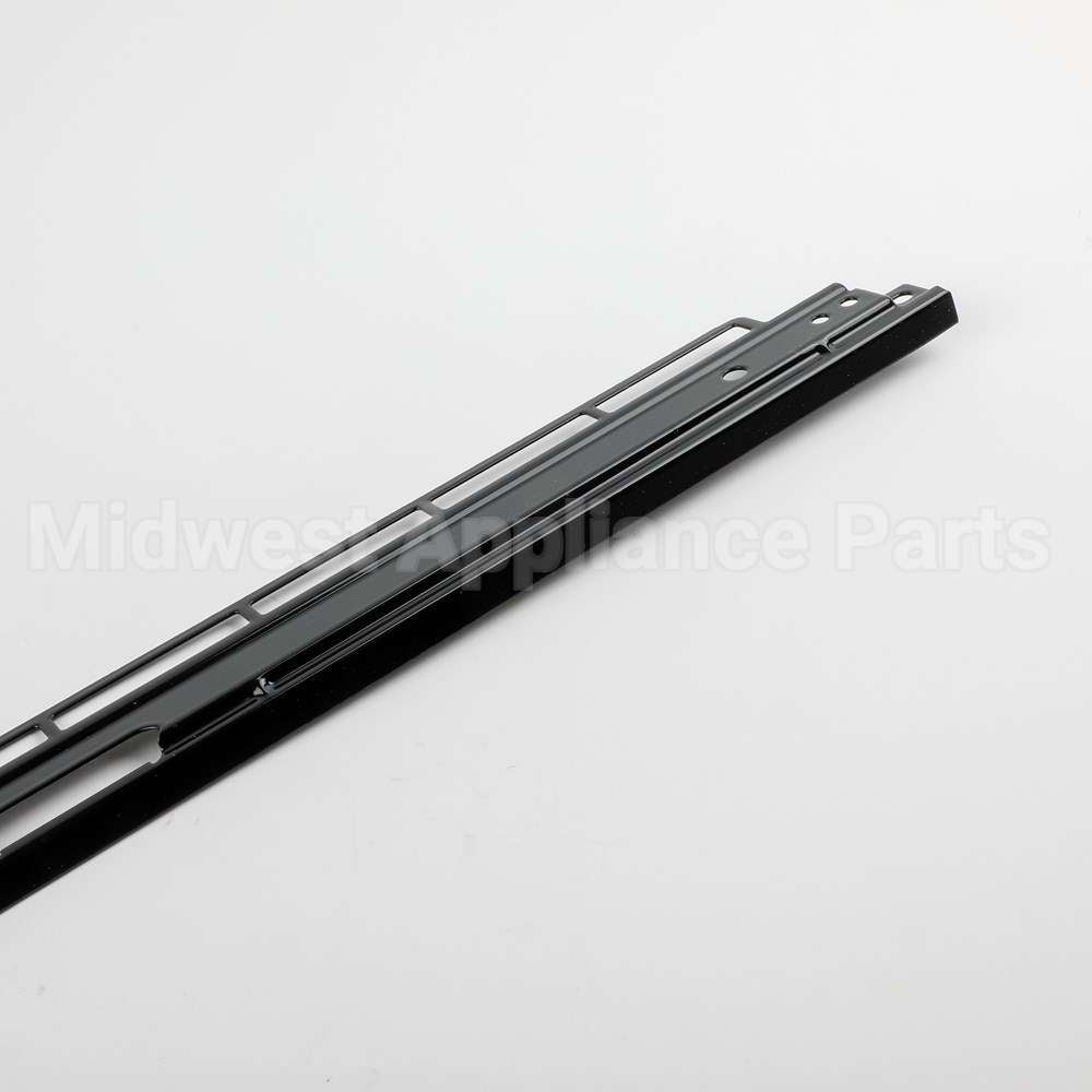 W11569689 Whirlpool Trim-Door