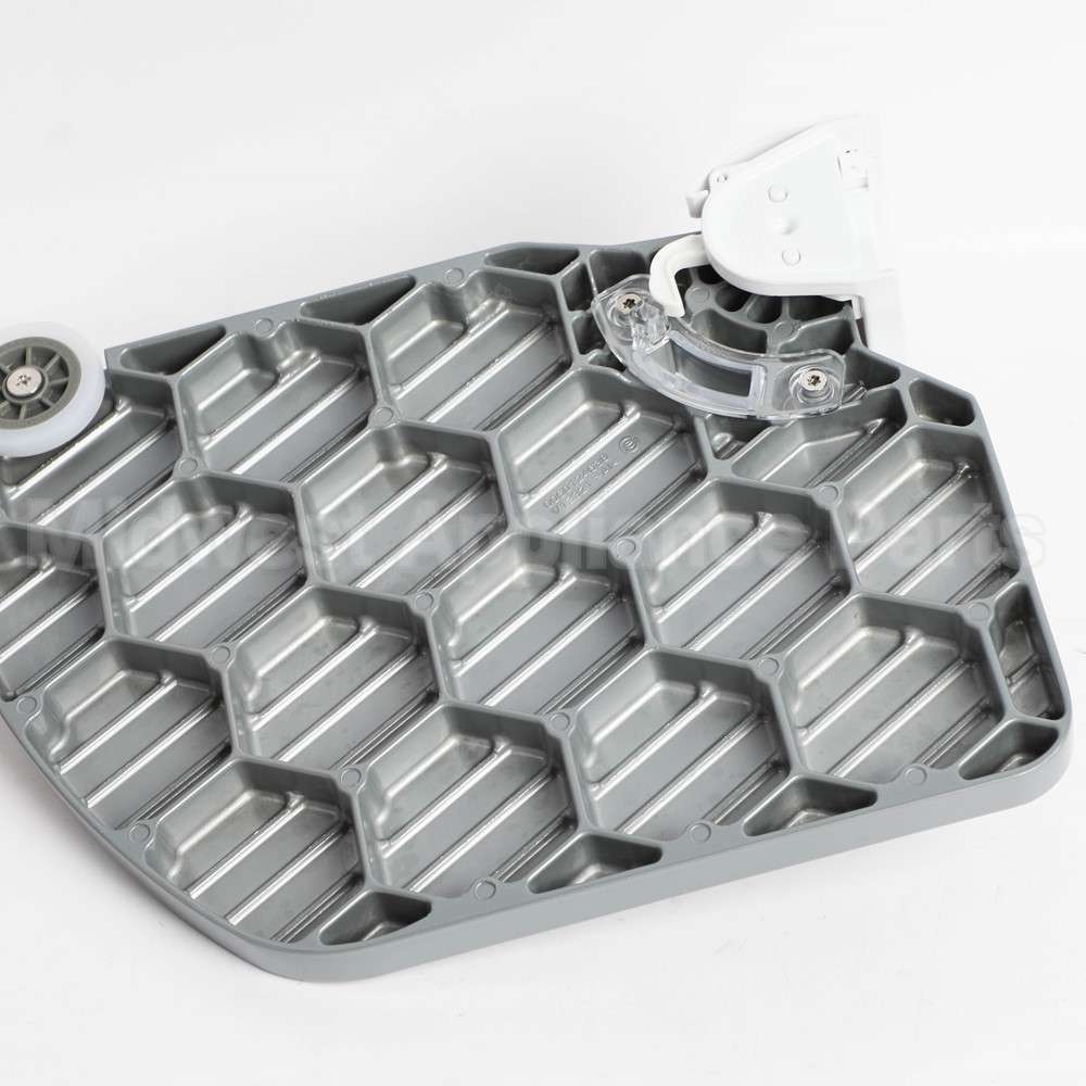 WR71X31972 GE Swivel Bin Base