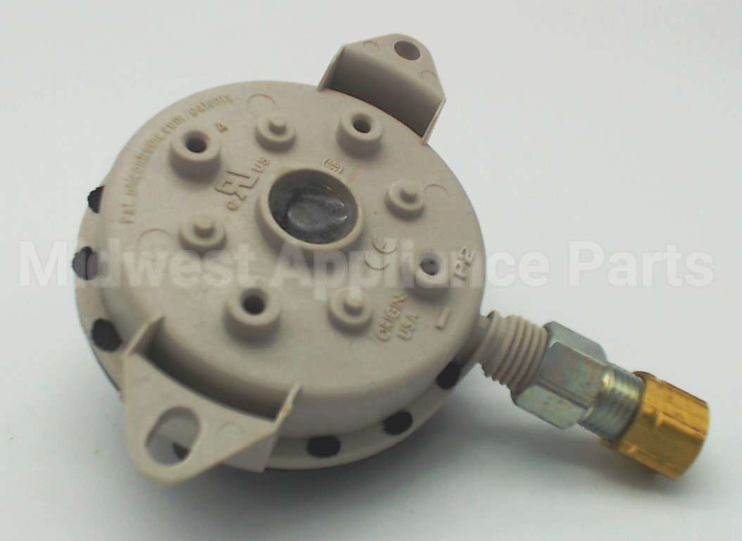 NS2-0113-00 Cleveland Controls Pressure Switch .12"Wc