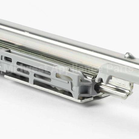 110640040 Beko Drawer Rail_Right