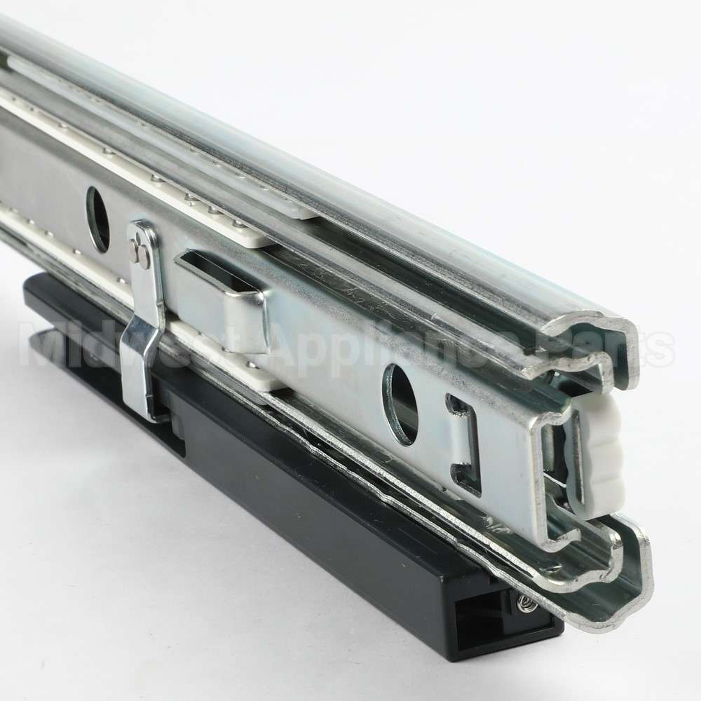 12048721 Bosch Rail