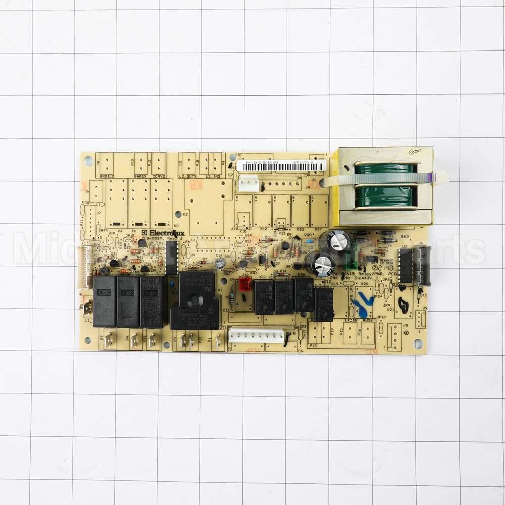 316443915 Frigidaire Board