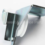 5304480638 Frigidaire Hinge