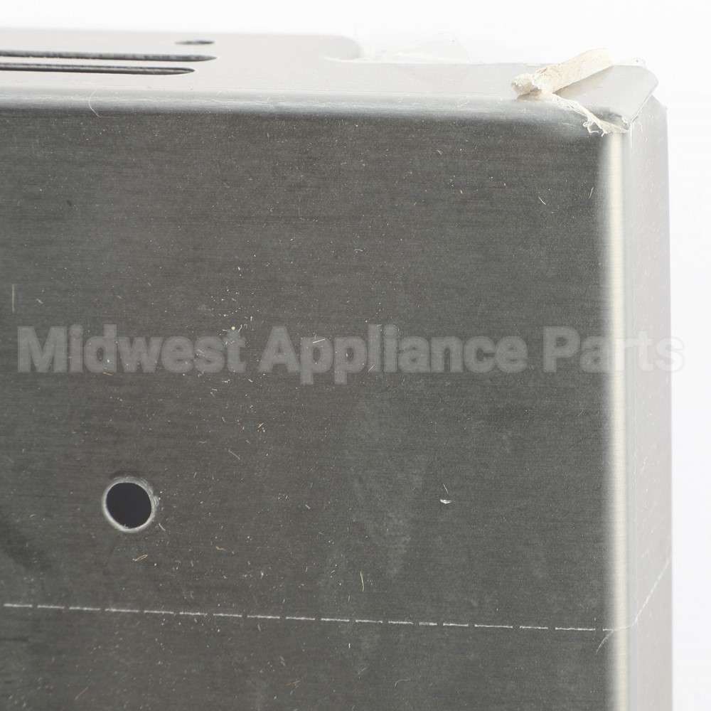 5304525831 Frigidaire Door Assembly