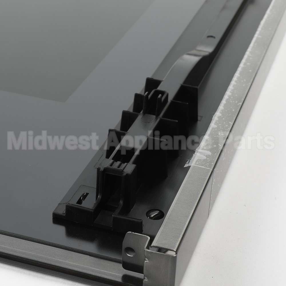 5304526650 Frigidaire Door Assembly