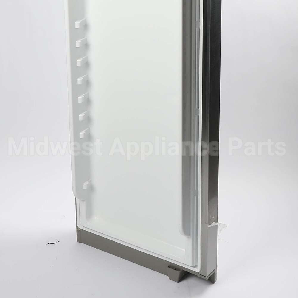5304526960 Frigidaire Door Assembly