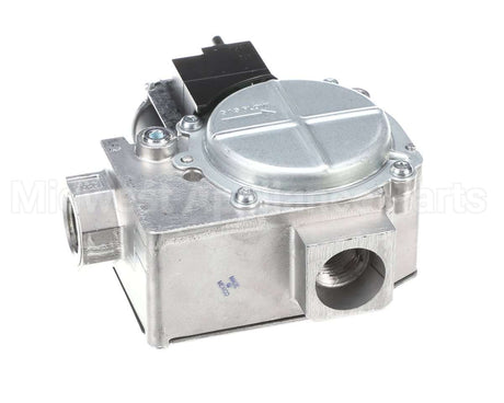 EF32CW210 Bryant Payne 24V 3.5"Wc Nat 1/2" Gas Valve