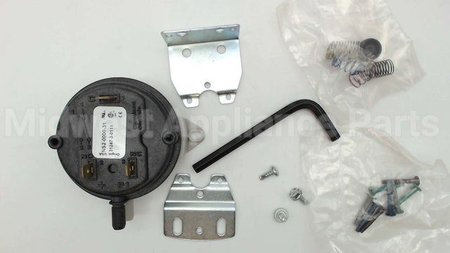 NS2-0000-01 Cleveland Controls .1-10Fieldadjswitchw/Bleedhole