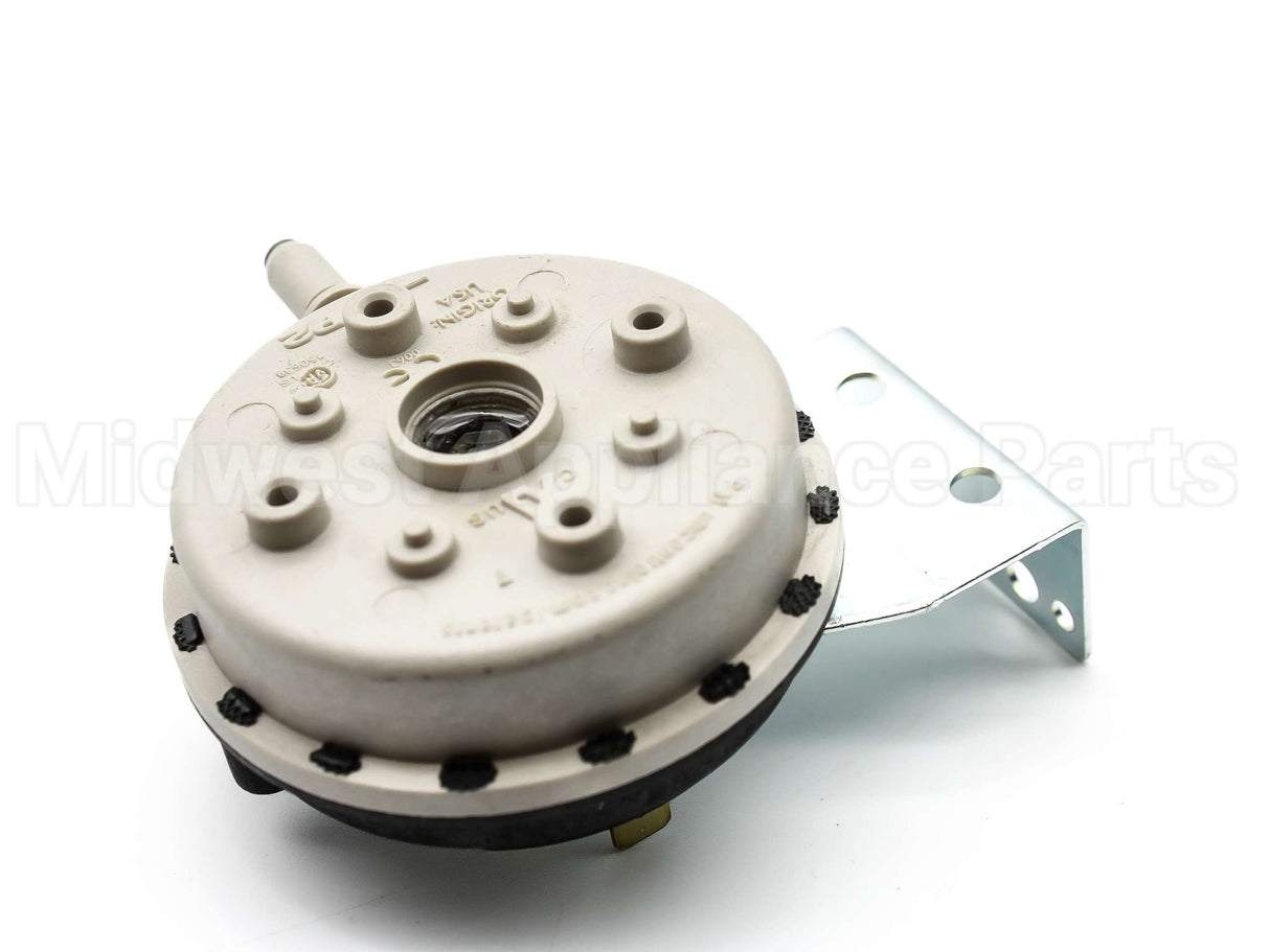 NS2-0452-00 Cleveland Controls .70"Wc Spst Pressure Switch