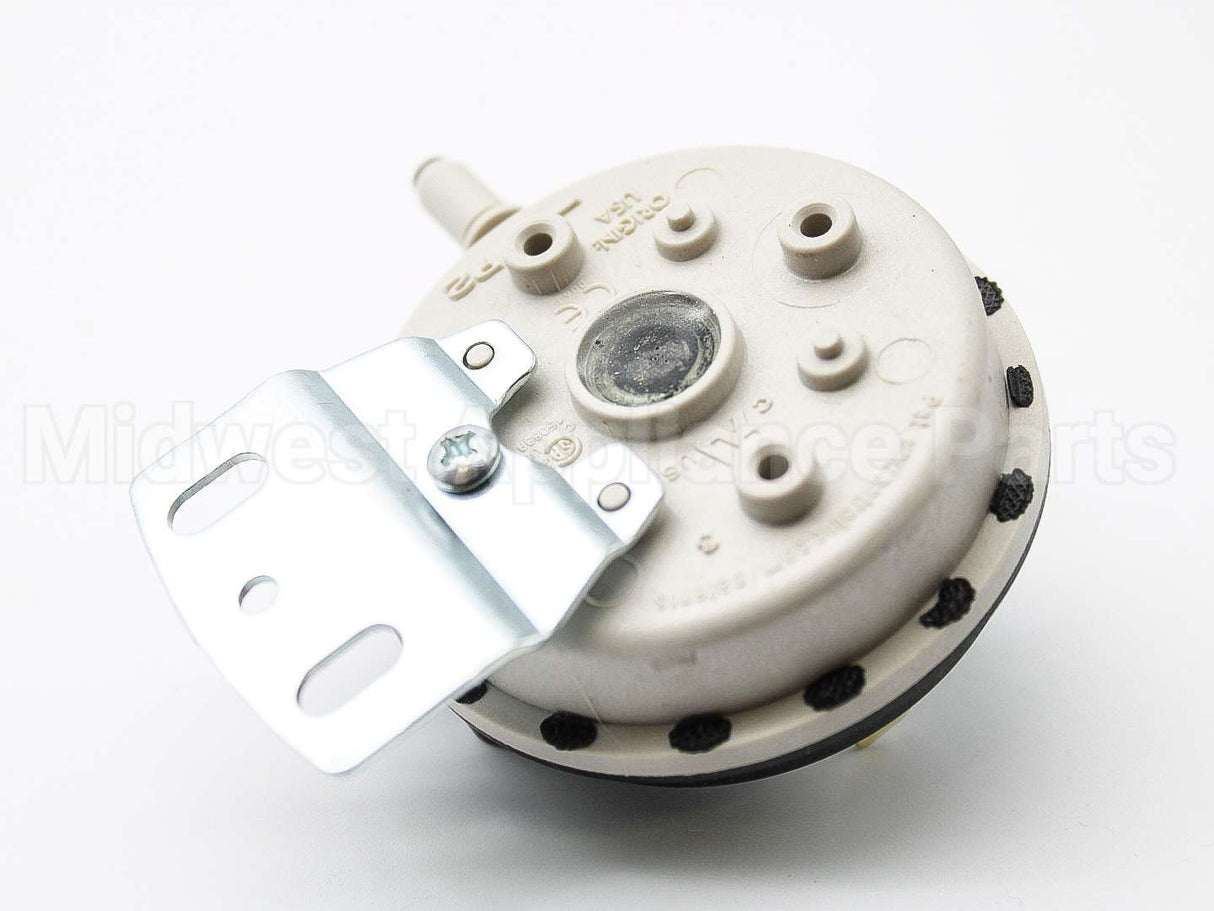 NS2-1049-05 Cleveland Controls 1.10"Wc Pressure Switch