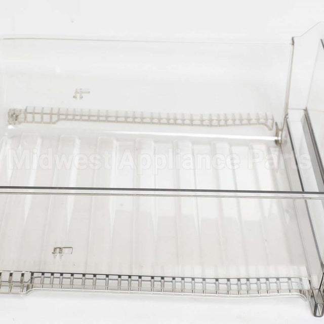 WR32X31955 GE Tinted Vegetable Pan